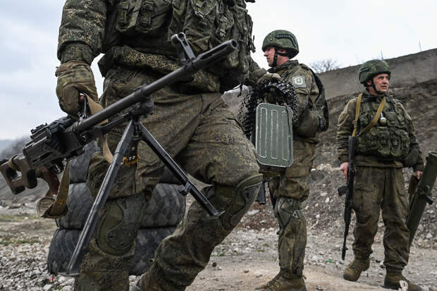 Российские войска взяли под контроль территорию ЛНР