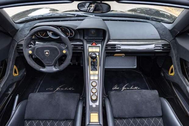 Porsche Gemballa Mirage GT 2005 года "Gold Edition" известного камерунского футболиста