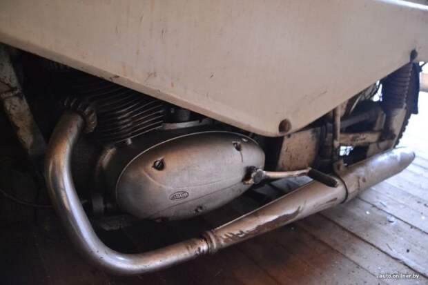 В Минске обнаружили уникальный автомобильчик, сделанный из мотоцикла Jawa barn find, авто, гаражная находка, мото, мотоколяска, мотоцикл, находка, самоделка