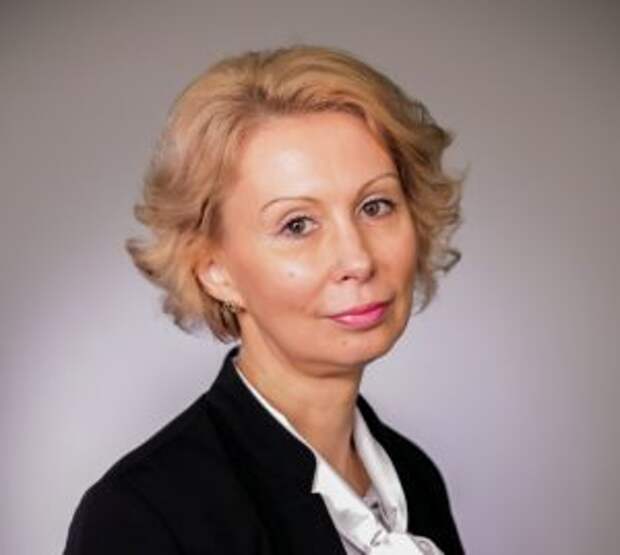 Алла Плахова