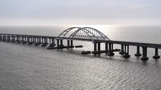 Теперь и за Крымский мост. ЕС расширил санкции против России