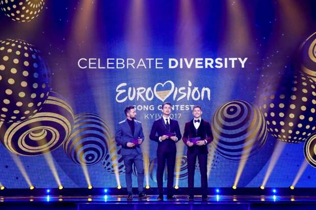 Ведущие "Евровидения 2017" (слева направо) . Фото: eurovision.tv