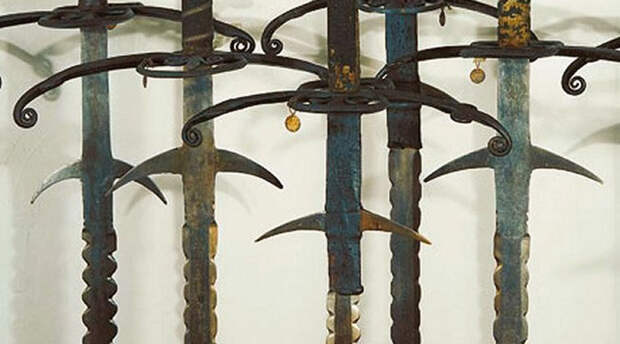 10 видов древнего оружия, которые историки считают самыми опасными