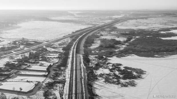 Электричка из Челябинска в Верхний Уфалей встала посреди маршрута