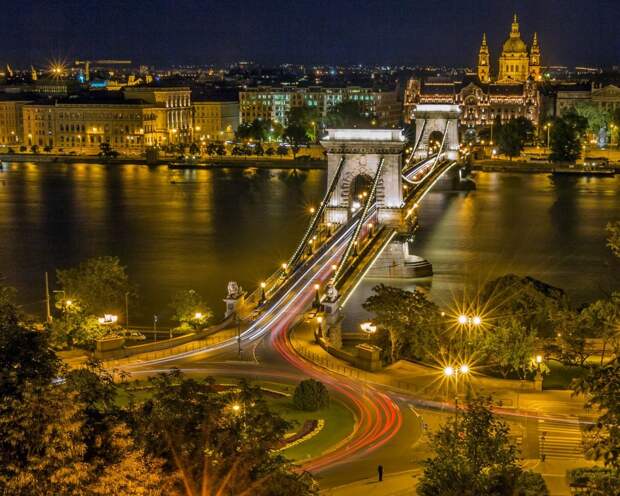Цепной мост в Будапеште / Fotobank