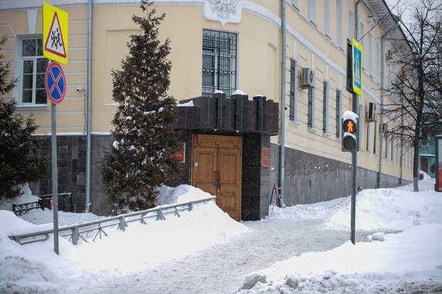 Туляк взыскал с предпринимателя более 300 тысяч рублей за некачественный кухонный гарнитур