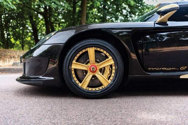 Porsche Gemballa Mirage GT 2005 года "Gold Edition" известного камерунского футболиста
