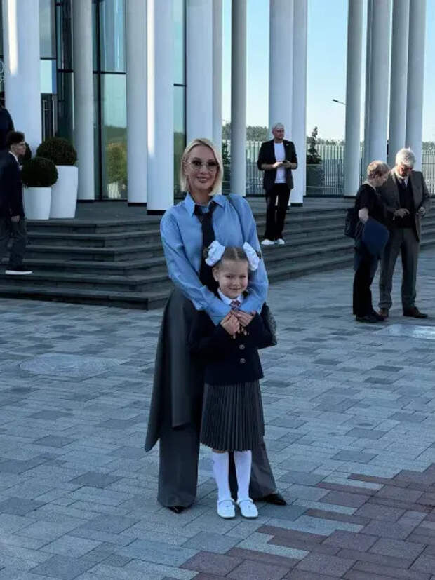 Лера Кудрявцева с дочерью