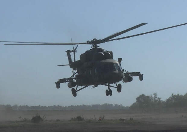 Экипаж вертолета Ми-35М ВКС России успешно поразил подразделения ВСУ в зоне проведения СВО