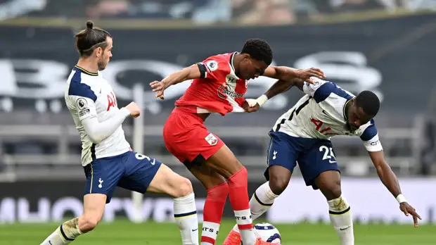 «Тоттенхэм» вырвал победу над «Саутгемптоном» благодаря пенальти на 90-й минуте