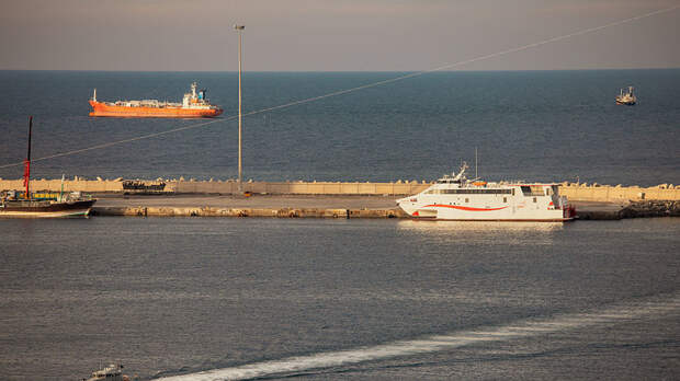 Специалист Зленко: Иран установил свои правила в Персидском заливе