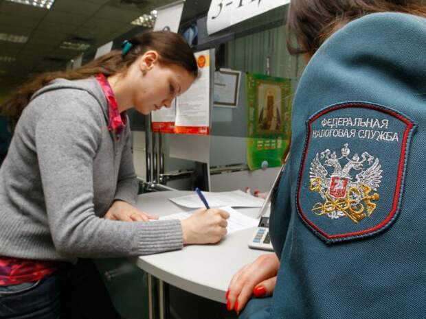 С 1 апреля налоговики придут за недоимками к блогерам, фрилансерам и арендаторам квартир