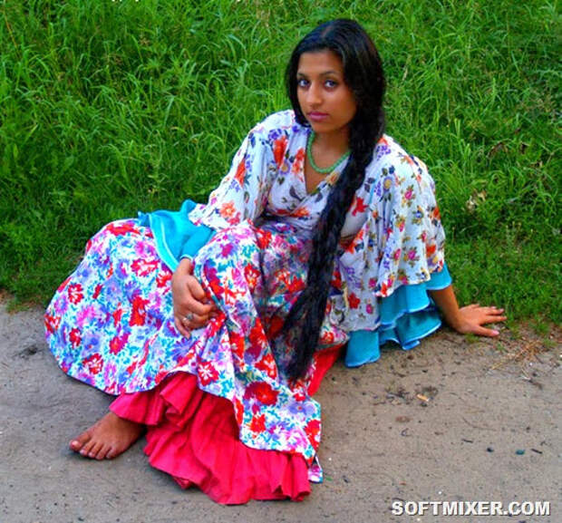 Anjela_Batalova_Russian_Gypsy_01