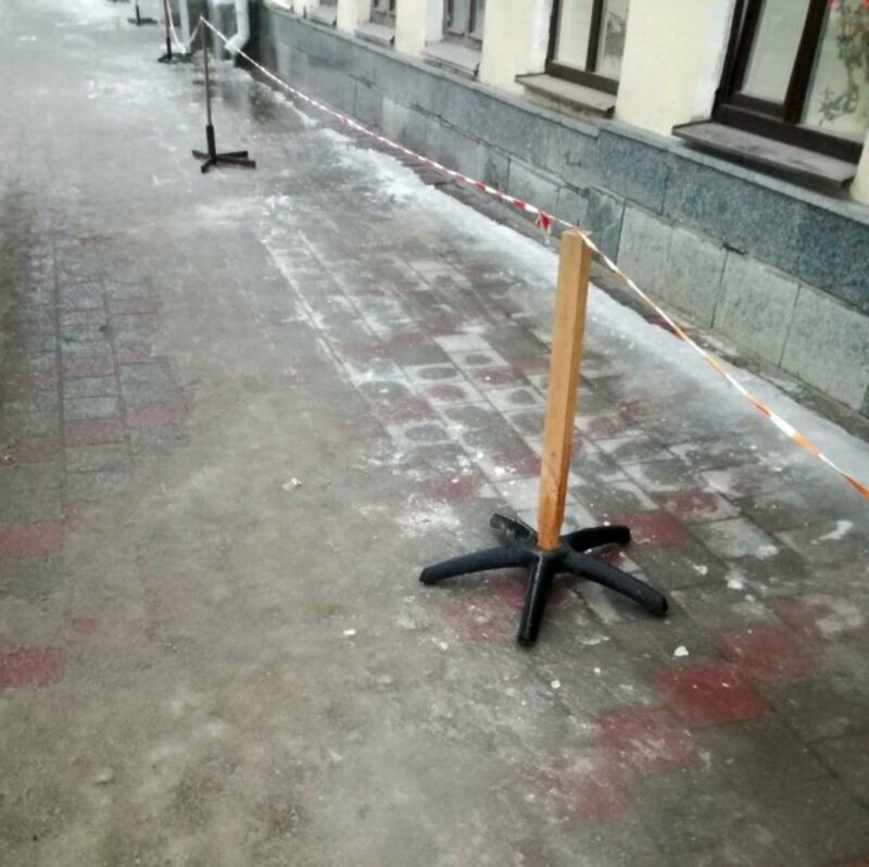 Ни один стул не пострадал