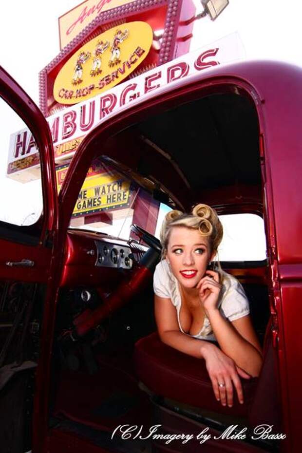 Pin-up auto (4)
