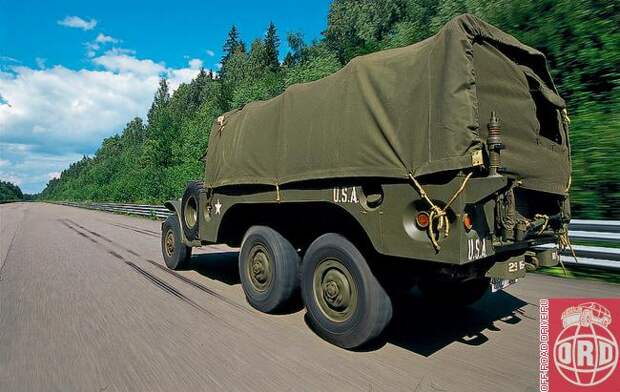 Динамометрическая дорога выявила способность 65-летнего автомобиля двигаться со скоростью около 60 км/ч. Нет, в принципе Dodge мог двигаться и быстрее, но не это было целью испытания.