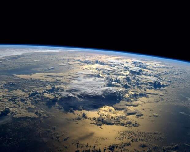 Появилось первое в истории панорамное видео из открытого космоса Российские космонавты, космос, панорамное видео космоса