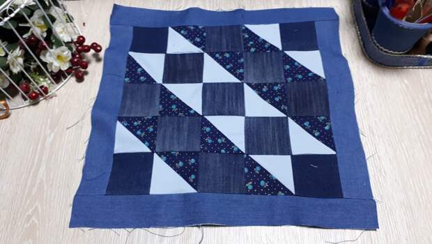 Писала, писала про пэчворк и решила - все, шью джинсовую подушку, сколько можно только одни чужие работы смотреть, пора и самой, что нибудь сотворить!-21