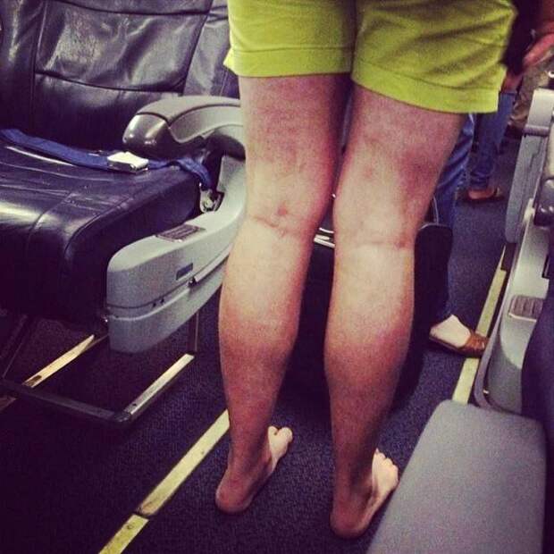 PassengerShaming13 Бывшая стюардесса выкладывает фотографии самых отвратительных пассажиров самолётов