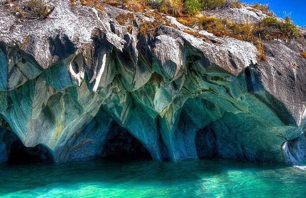 Мраморные пещеры (Las Cavernas de Marmol) в озере Хенераль-Каррера (lago General Carrera), Чили