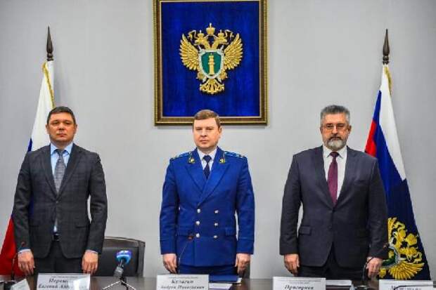 В прокуратуре Тамбовской области торжественно отметили профессиональный праздник