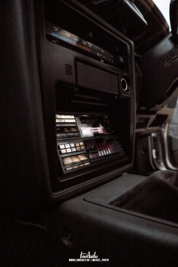 toyota mark ii — wagon yx76 — 1991 lowdaily 27