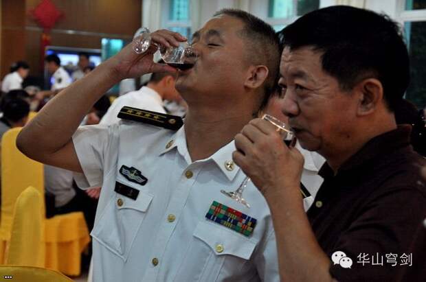 Китайская армия отчиталась о борьбе с пьянством