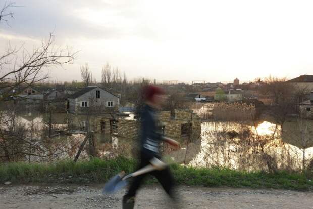 Глава Минприроды Козлов: третья волна паводка начнется в Дагестане 11 апреля