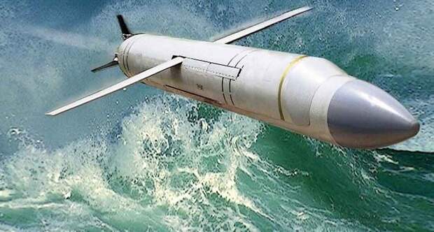 Новая крылатая ракета «Калибр-М» появится на борту субмарины проекта 885 М «Ясень-М»