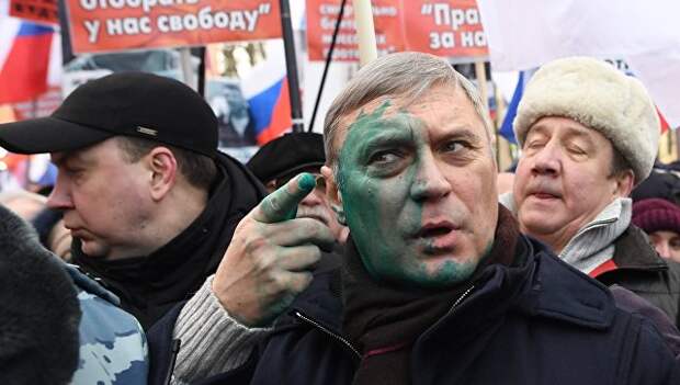 Председатель Партии народной свободы (ПАРНАС) Михаил Касьянов на марше памяти Бориса Немцова
