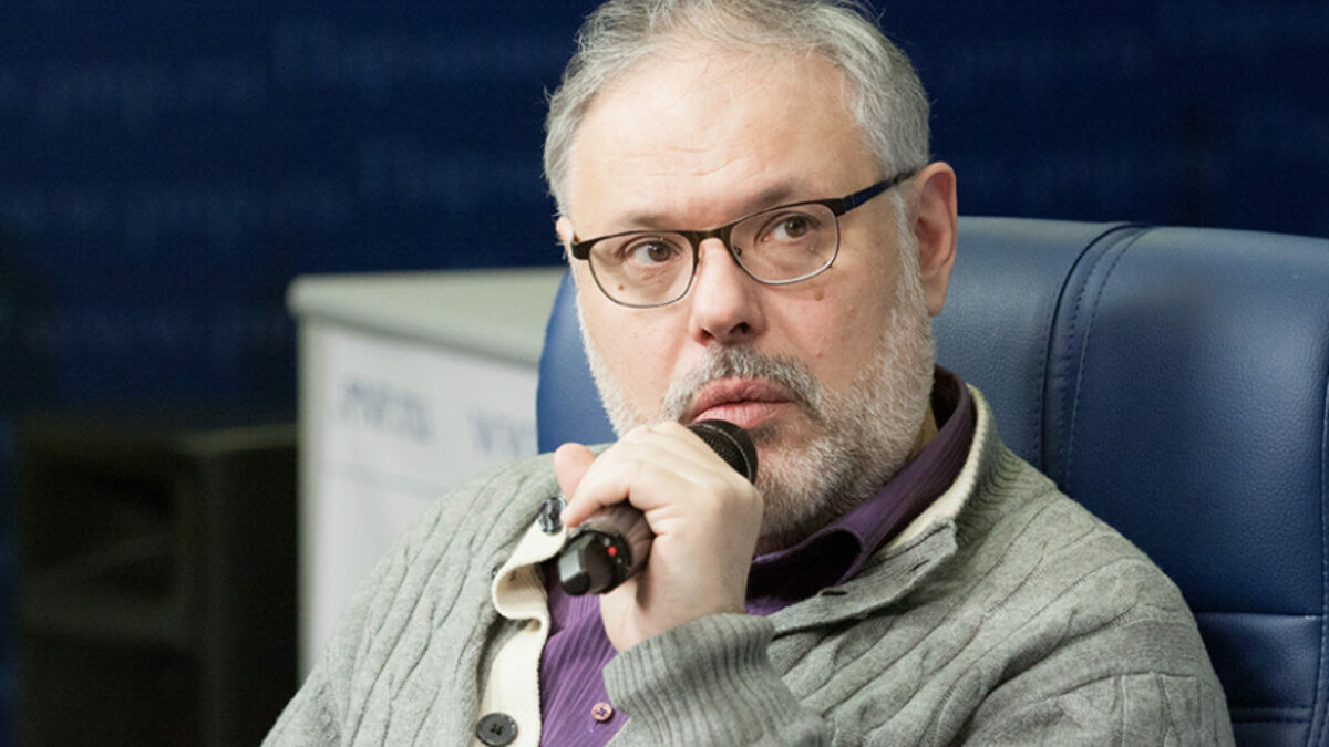 Хазин раскрыл, какой сценарий заготовлен для либеральной элиты