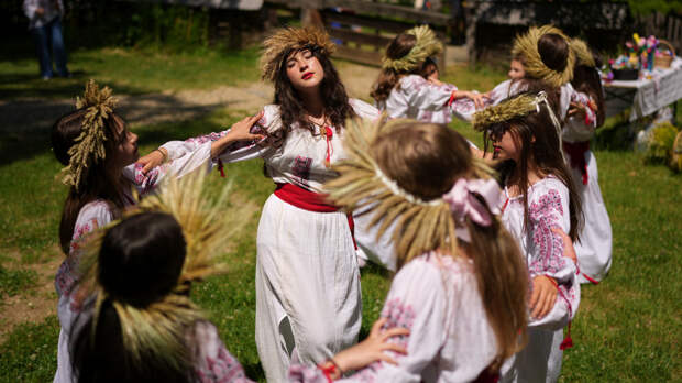 Красный день языческого календаря: традиции и приметы в ночь на Ивана Купалу