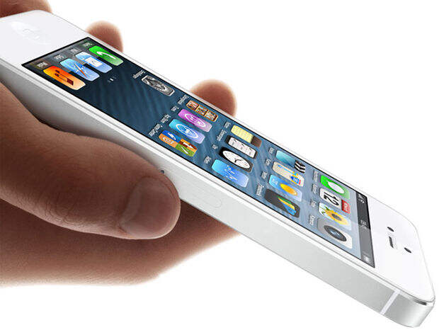 Apple будет менять старые iPhone на «пятерки»