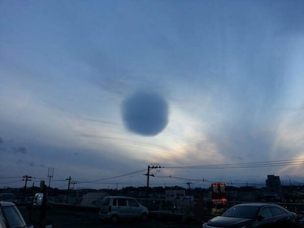 perfect-spherical-cloud-fujisawa-japan-3