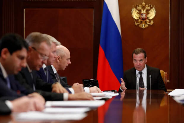 Наш спорт переводят на самообеспечение, отправляя в федерации бизнесменов. Теперь и Дерипаска — Олимпийские виды