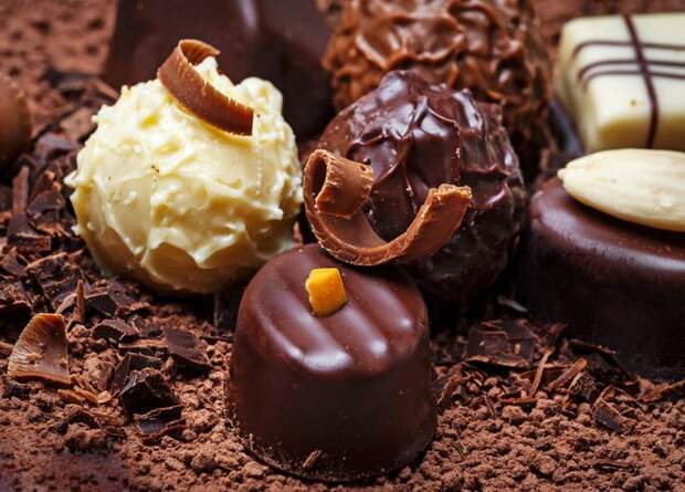 Диетолог назвала самый вредный вид конфет