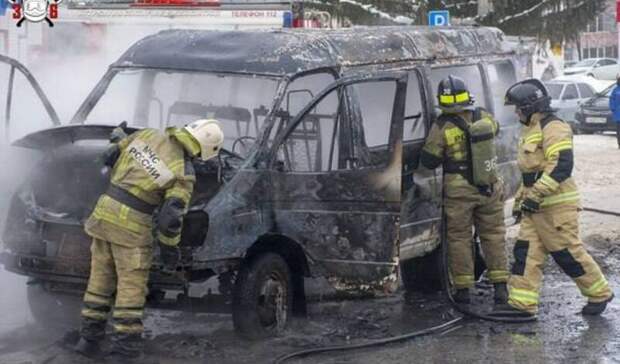 В Башкирии загорелась маршрутная Газель, в которой находились пассажиры