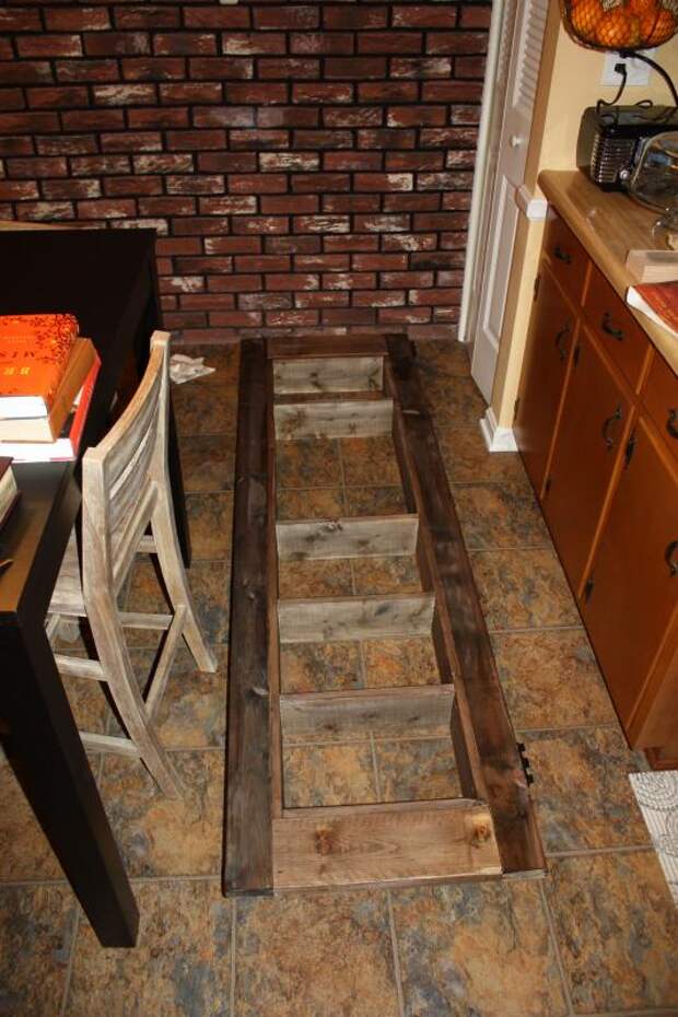 Как превратить дверь в ванную в книжный шкаф секретная дверь своими руками, дверь книжная полка, дверь в ванную книжный шкаф