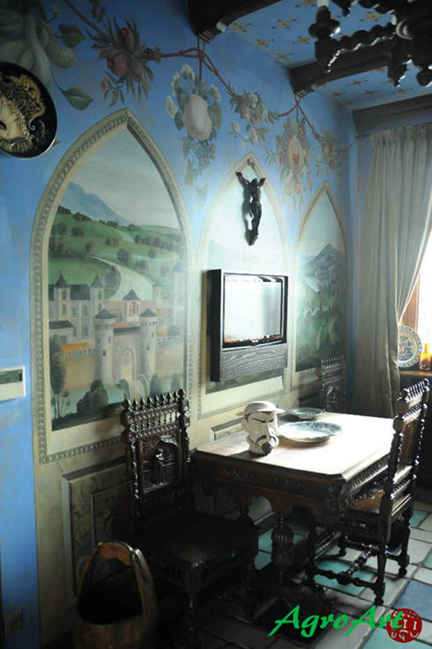 Никасу Сафронову нравится жить в 15-комнатных музейных интерьерах квартира, никас сафронов, ремонт, роскошь