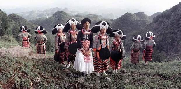 Народ, проживающий в городском округе Люпаньшуй, в провинции Гуйчжоу, Китай в мире, интересно, континент, коренные народы, люди, племена, фото