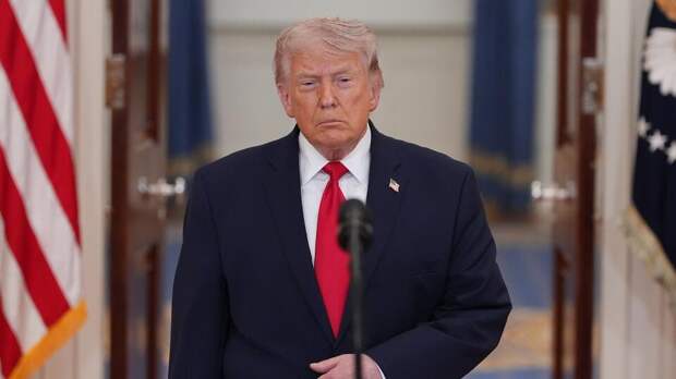 Трамп анонсировал мощные удары по Ирану в ближайшие недели