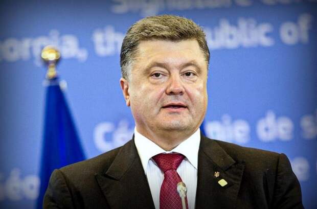 Порошенко развёл Украину с Российской империей Порошенко развёл Украину с Российской империей