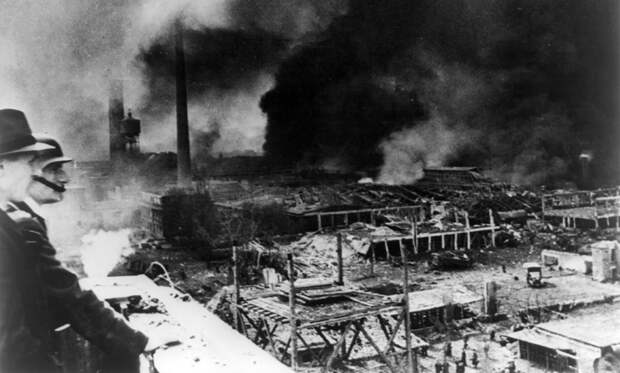 Fires_ravaging_Bettenhausen_after_Allied_bombing_cph.3a21897 Fires_ravaging_Bettenhausen_after_Allied_bombing_cph.3a21897