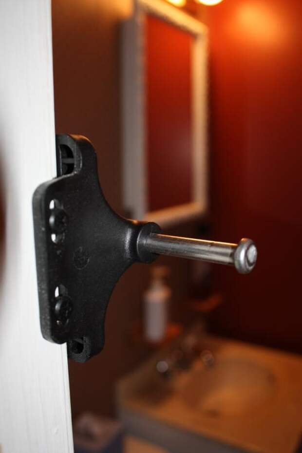 Как превратить дверь в ванную в книжный шкаф секретная дверь своими руками, дверь книжная полка, дверь в ванную книжный шкаф