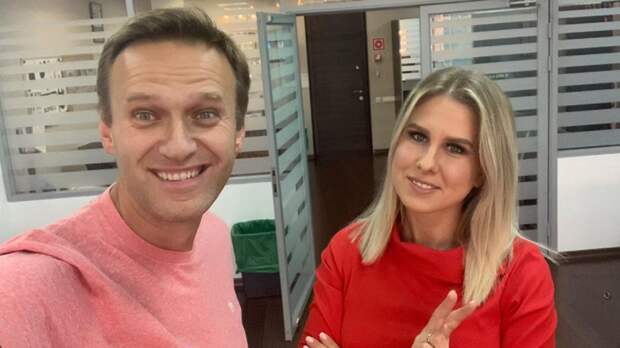 Мухин: Провокации Соболь в суде призваны повторить «успех» Навального