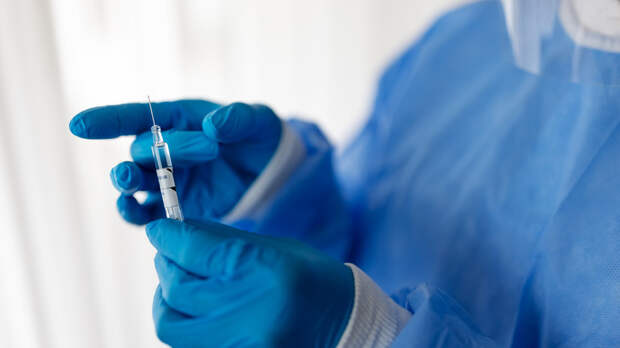 Академик: первые результаты введения вакцины от рака станут известны через три месяца