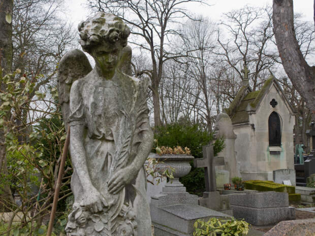 Самые удивительные кладбища из разных уголков мира