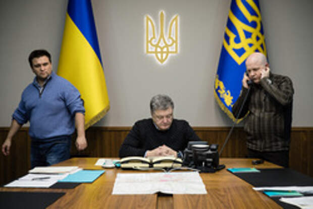 Украина. Петр Порошенко. Военные, порошенко петр, герб украины