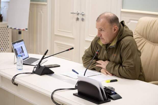 В столице Адыгеи энергетики продолжаются работы по восстановлению энергоснабжения