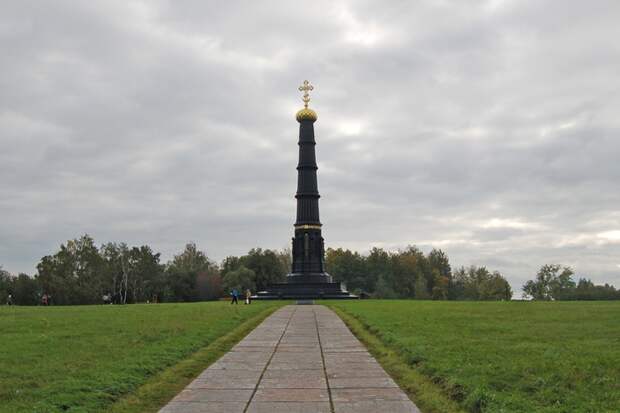 Памятник на куликовом поле фото ЧТО ТАКОЕ КУЛИКОВО ПОЛЕ? - Мировоззрение - 4 апреля - Медиаплатформа МирТесен